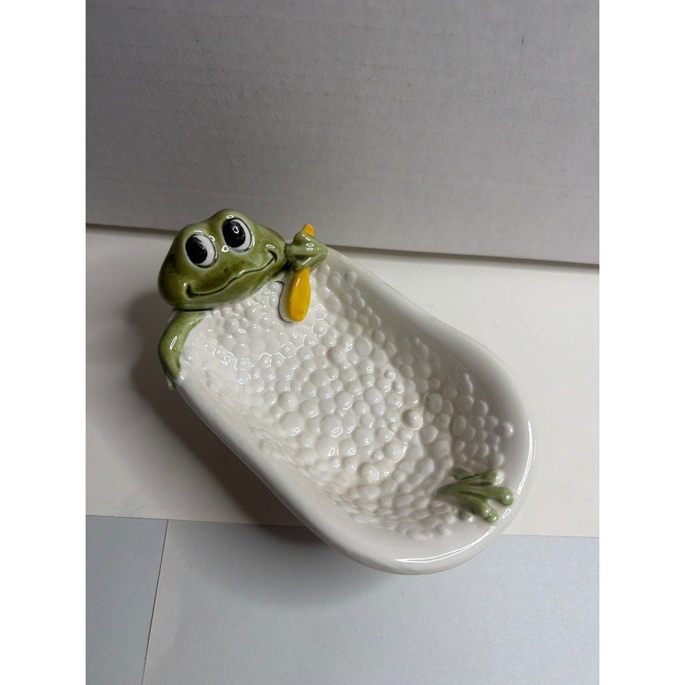 Vintage I.W. Rice & Co Frog in Bathtub Soap Dish Ceramic Made in Japan Kitschy